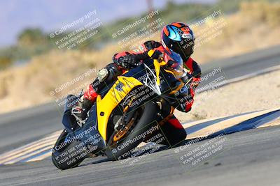 media/Jan-09-2022-SoCal Trackdays (Sun) [[2b1fec8404]]/Turn 16 (11am)/